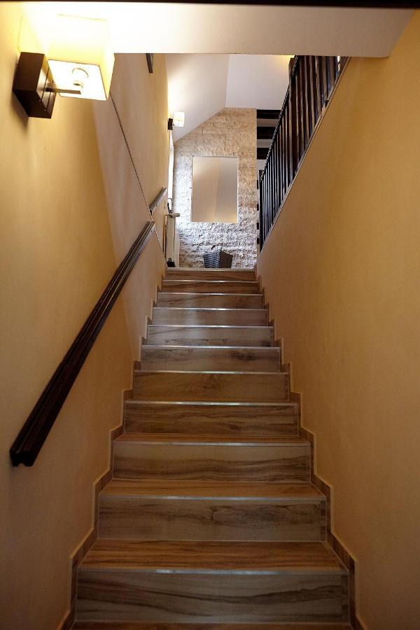 Apartament Rozelor Брашов Екстер'єр фото